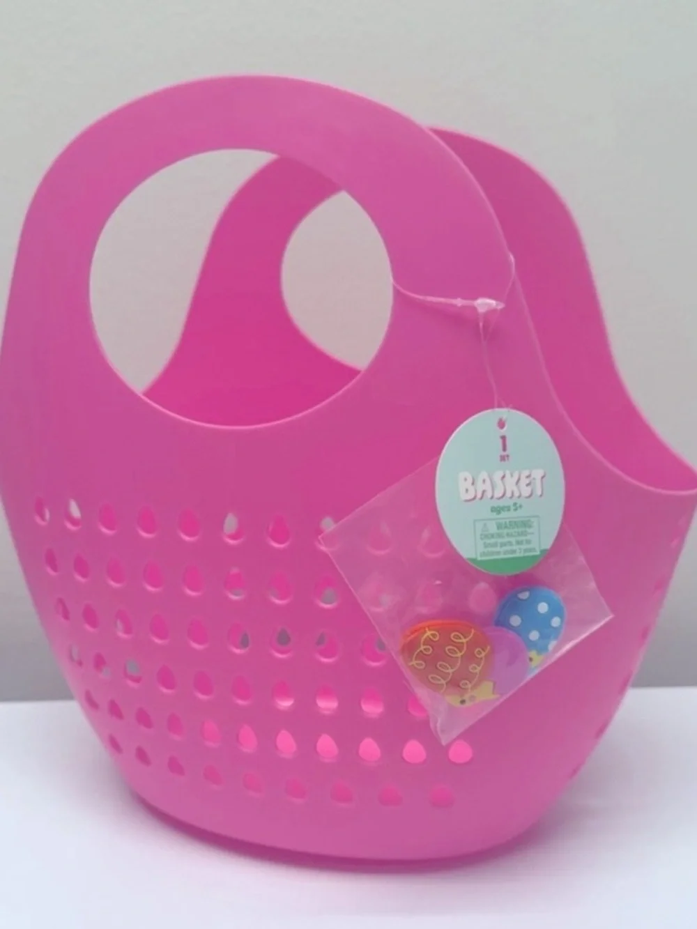 New! Target Set of 2 Bullseye Pink & Blue Tote Baskets with Three Themed Charms